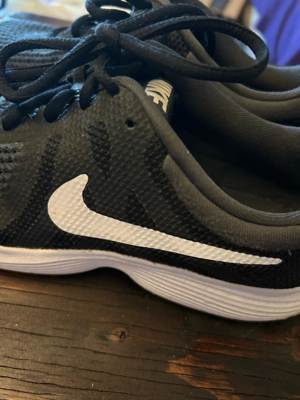 Nike Black Athletic Sneakers with White Logo - Picture 5 of 5